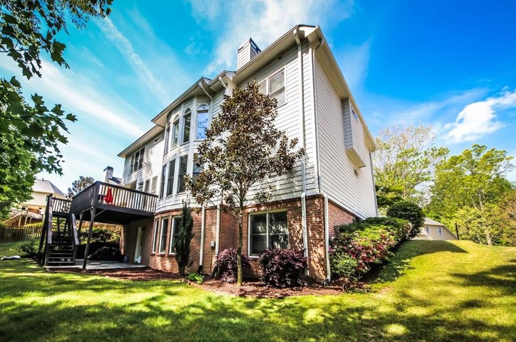 1585 Archmont Cir, Dacula GA  30019-4552 exterior