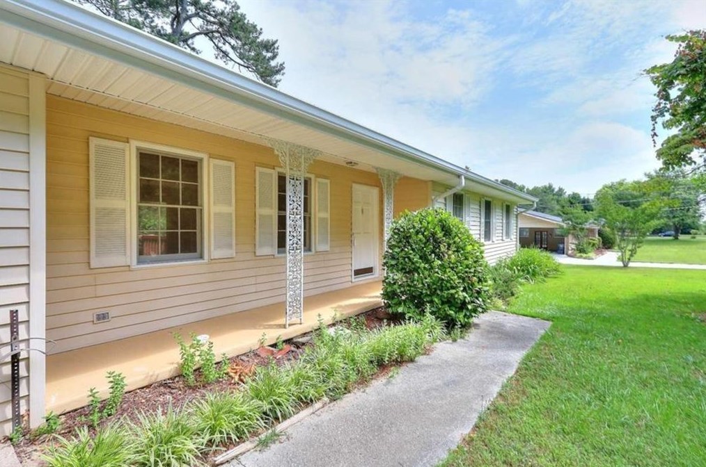 1801 Driftwood Pl, Lithonia, GA 30078