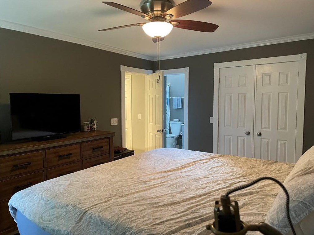 1083 Creatwood Cir, Smyrna GA  30080-8213 exterior