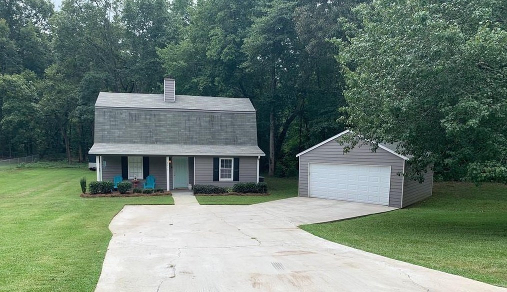 4435 Mcbrayer Rd, Flowery Branch, GA 30542