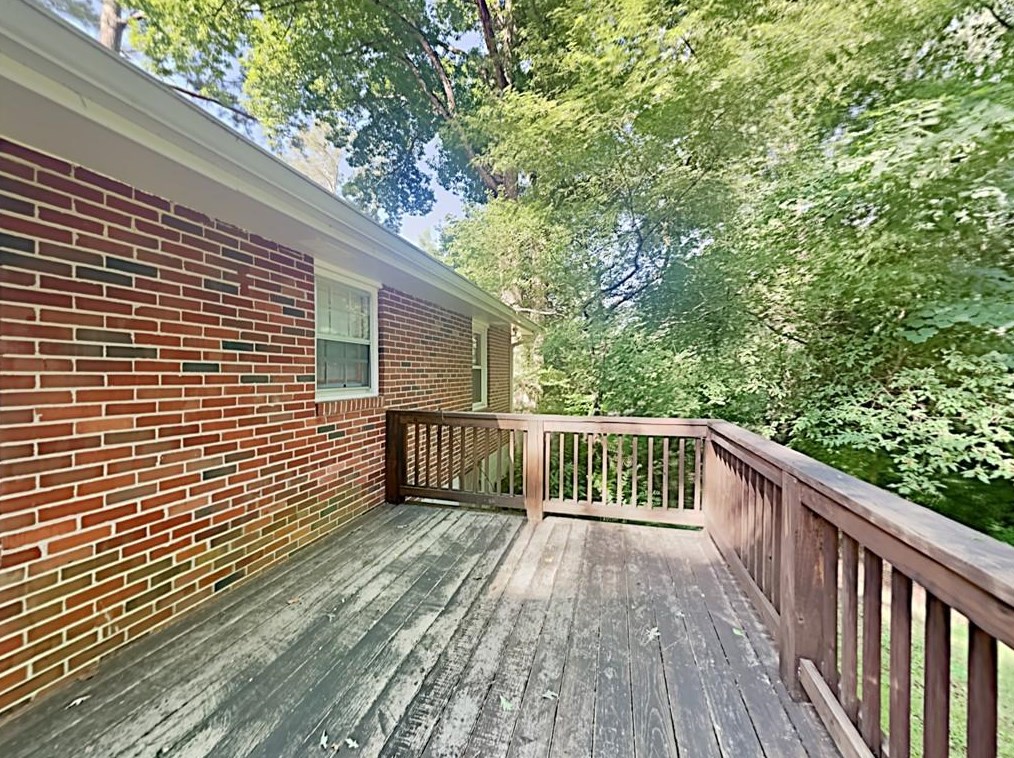1068 Druid Hills Cir, Decatur GA  30033-4215 exterior