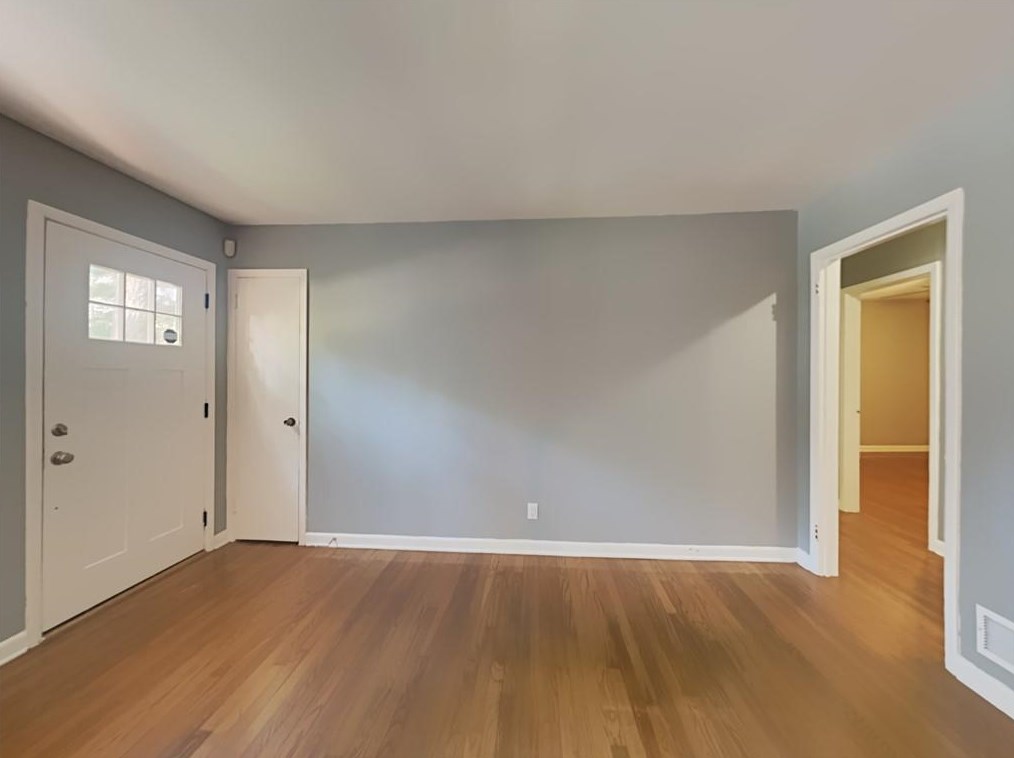 1068 Druid Hills Cir, Decatur GA  30033-4215 exterior