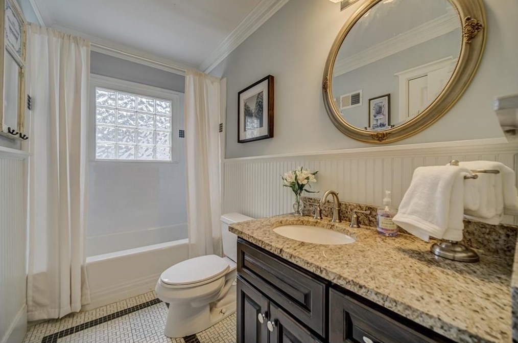 633 Coventry Rd, Decatur GA  30030-5011 exterior