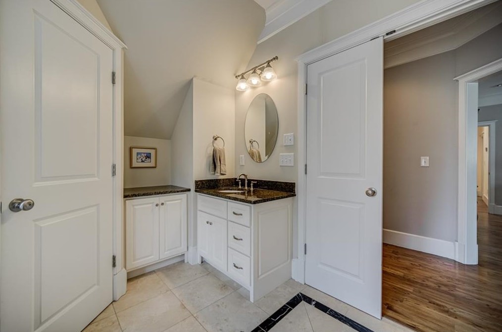 633 Coventry Rd, Decatur GA  30030-5011 exterior