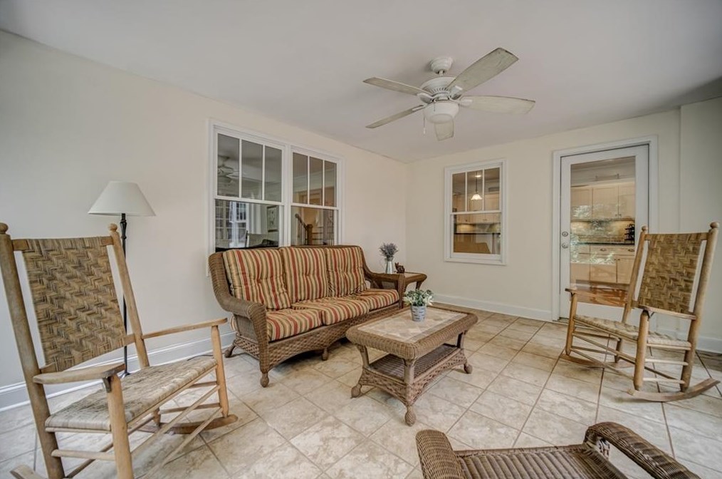 633 Coventry Rd, Decatur GA  30030-5011 exterior