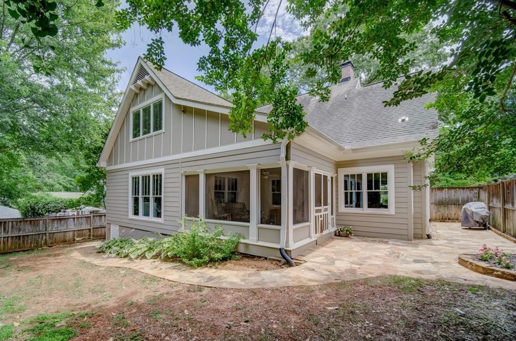 633 Coventry Rd, Decatur GA  30030-5011 exterior