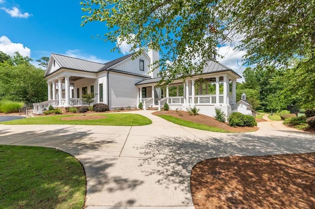 270 Riverwood Dr, Dallas GA  30157-1638 exterior