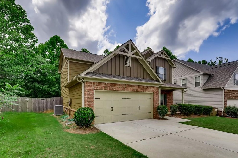 4855 Clarkstone Dr, Flowery Branch, GA 30542-3326