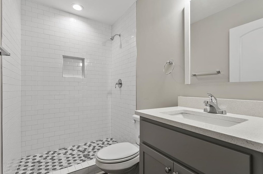 3611 Orchard Cir, Decatur GA  30032-2513 exterior