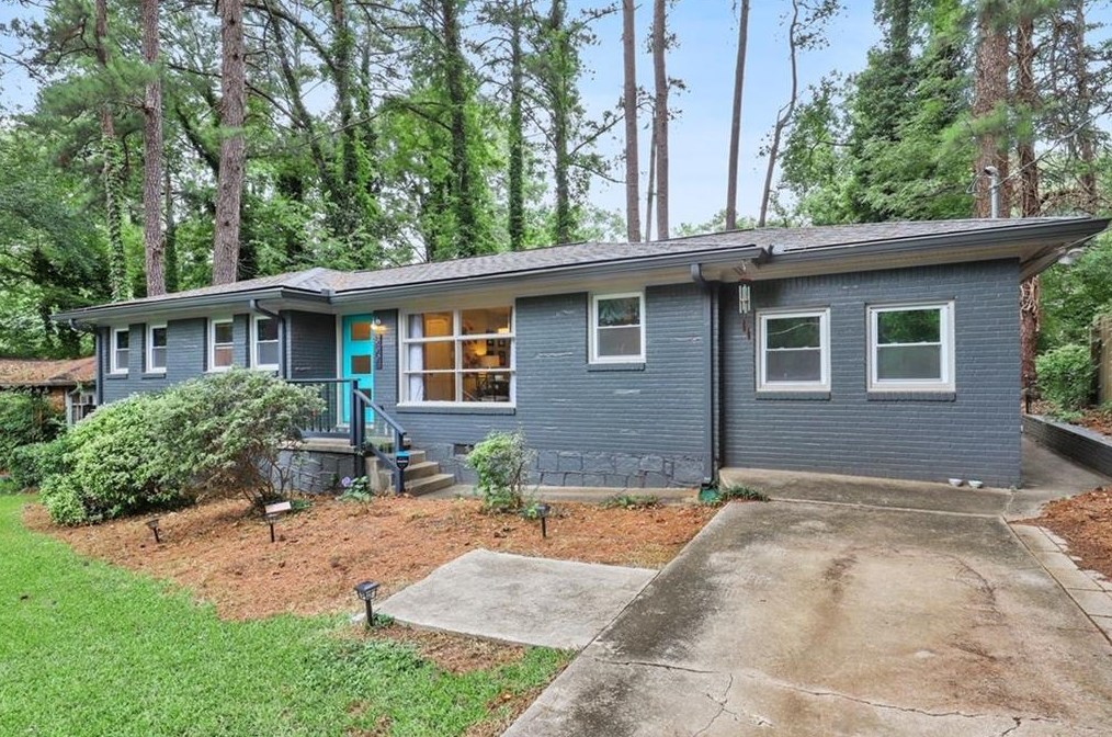 3354 Pinehill Dr, Decatur, GA 30032-2903