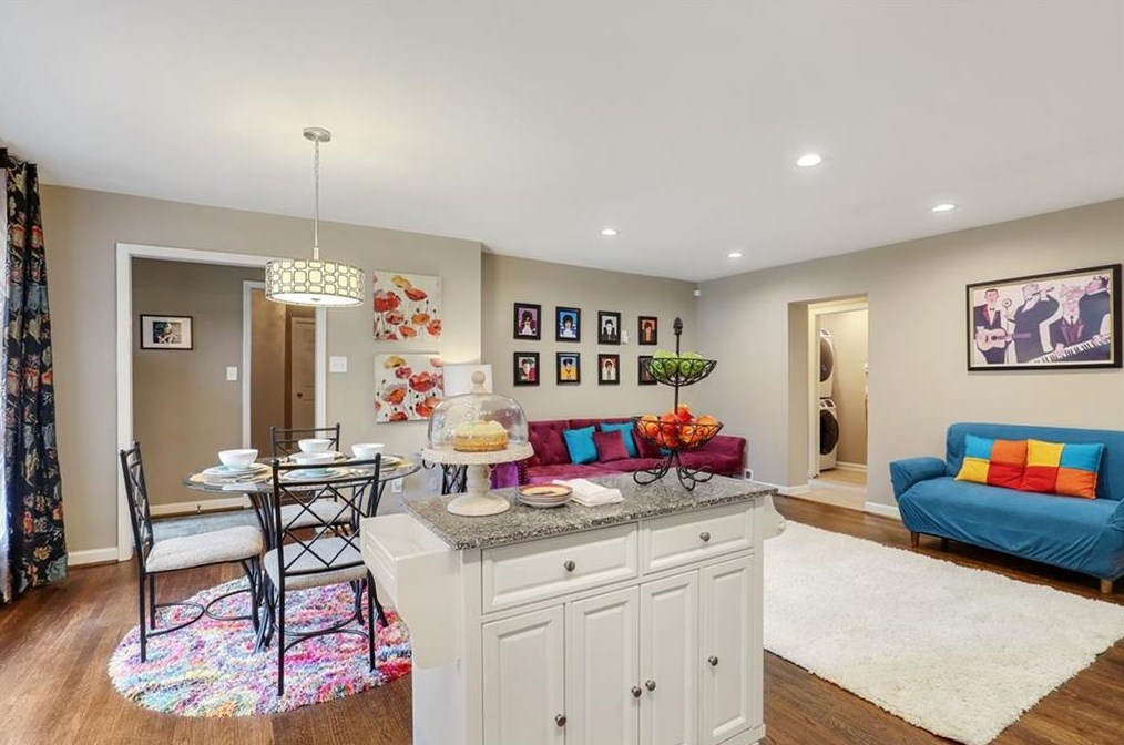 3354 Pinehill Dr, Decatur GA  30032-2903 exterior