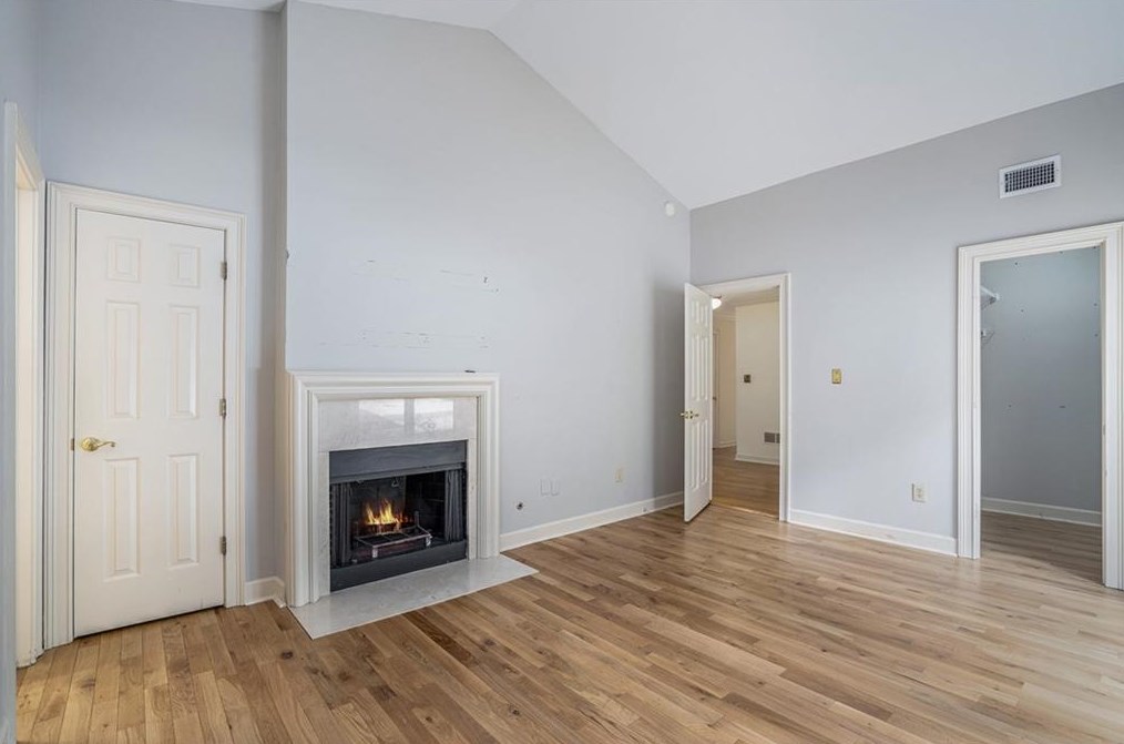 25 Westfair Ct, Atlanta GA  30328-1658 exterior