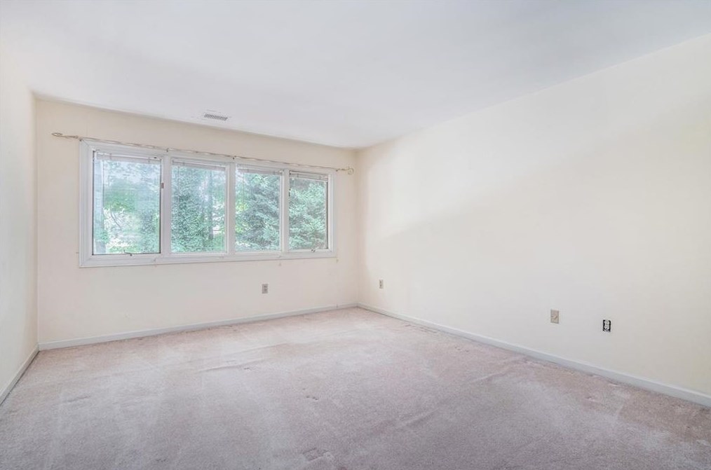 25 Westfair Ct, Atlanta GA  30328-1658 exterior