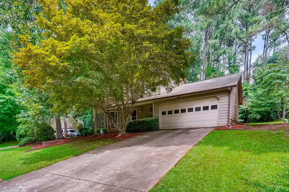 668 Slew Ave, Lawrenceville, GA 30043-2452