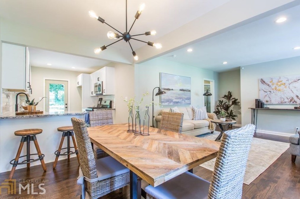 1841 Ridgeland Dr, Decatur GA  30032-4915 exterior