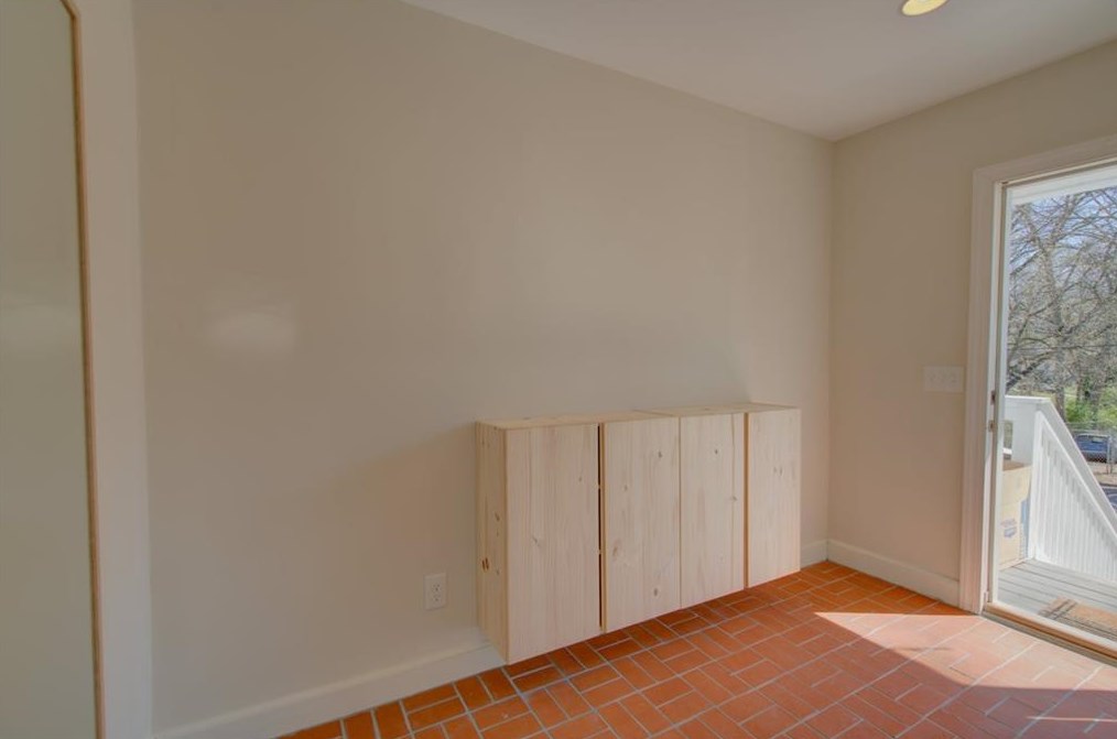 654 Schuyler Ave, Atlanta GA  30312-3868 exterior