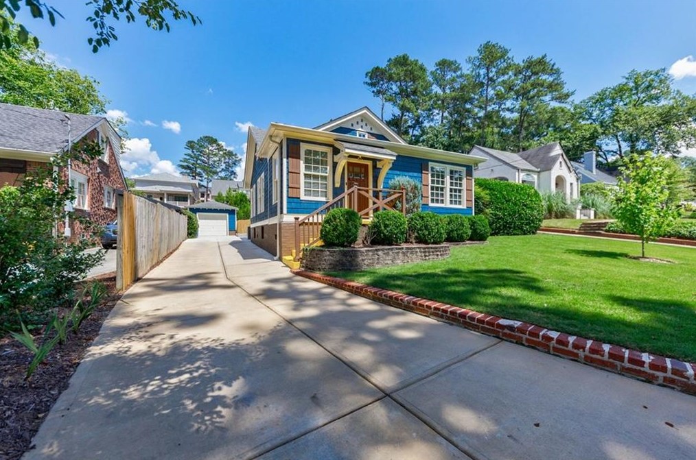 2255 Stephen Long Dr, Atlanta, GA 30305-4338