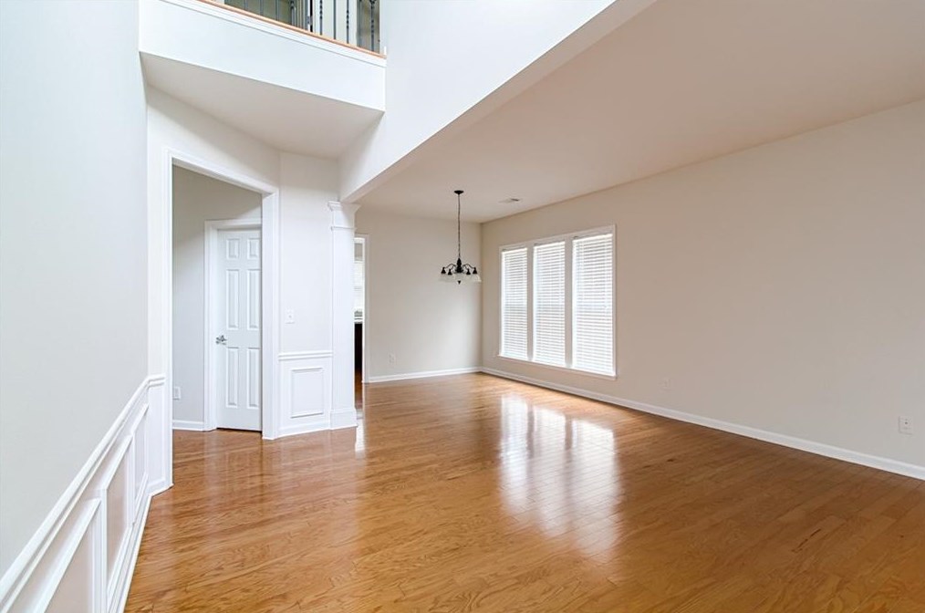 612 Syemore Pass, Holly Springs, GA 30115