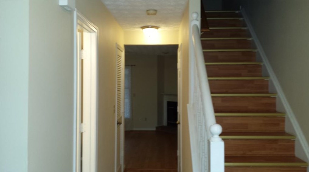 1027 Kennesborough Rd Nw, Kennesaw, GA 30144