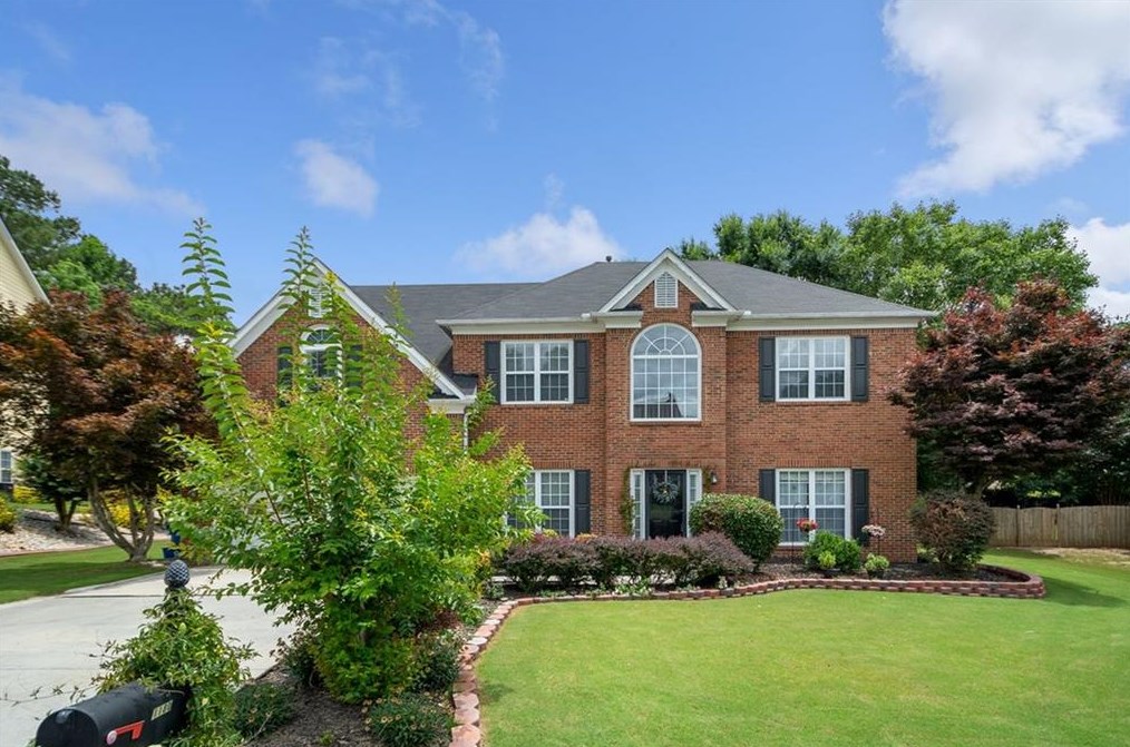 1180 Great Oaks Dr, Lawrenceville, GA 30045-5421