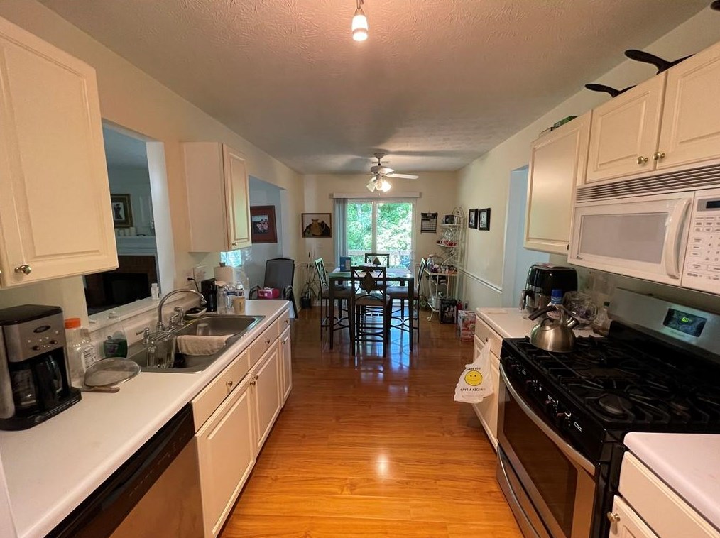 3176 Marcello Ct, Decatur GA  30034-3123 exterior