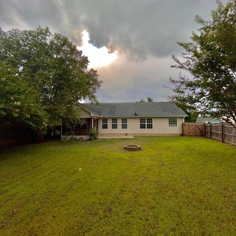 23 Honeytree Trl, Rome, GA 30165-9640