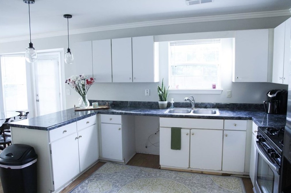 3058 Oak Ct, Decatur GA  30034-6967 exterior