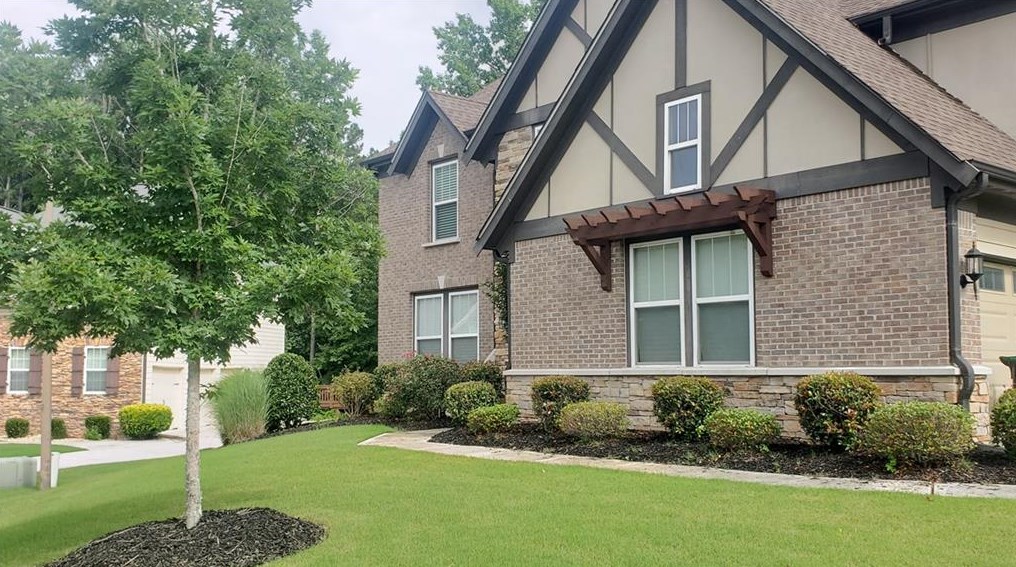 1955 Whitman Dr, Powder Springs, GA 30127-5644