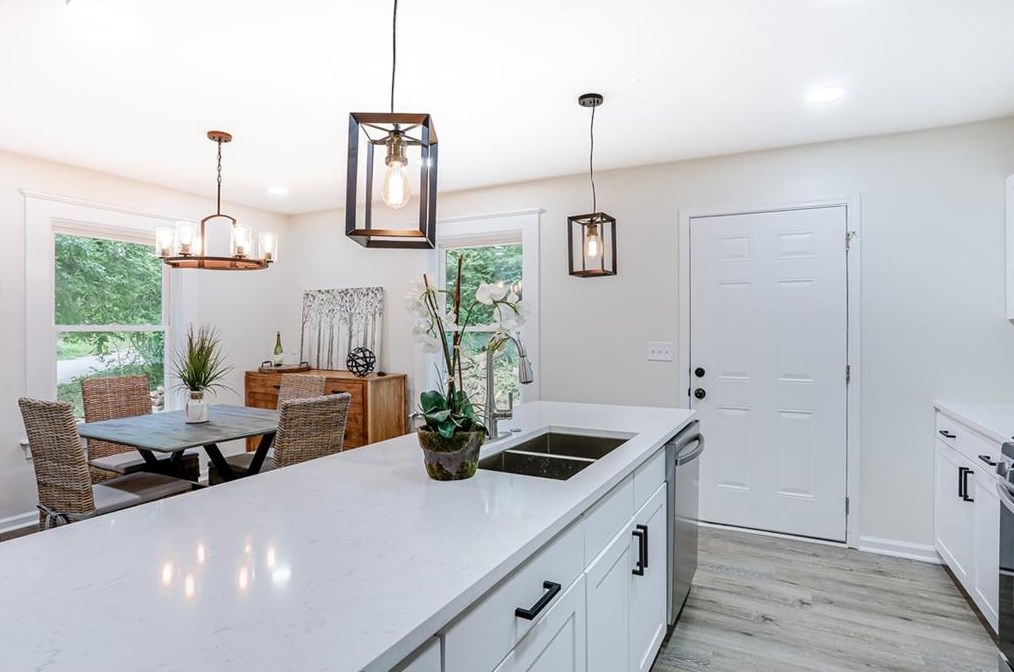 1926 Oana St, Atlanta GA  30310-5036 exterior