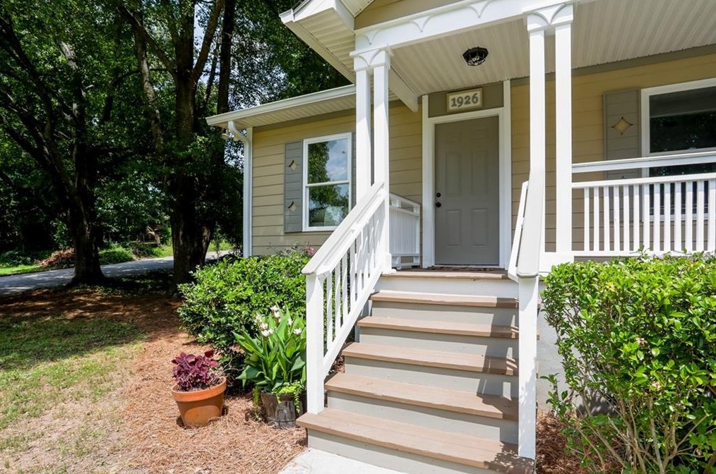 1926 Oana St, Atlanta GA  30310-5036 exterior