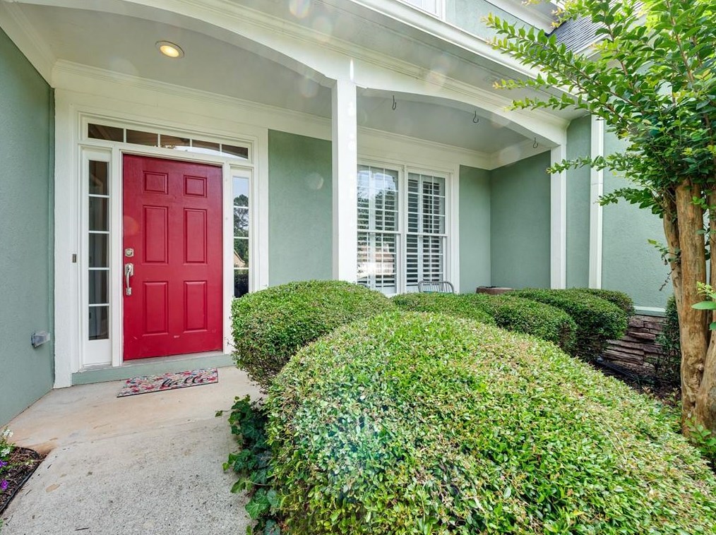 1055 Fieldgate Ln, Roswell, GA 30075-6924