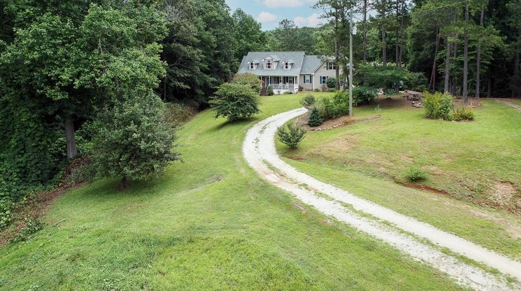 1078 Duncan Rd, Carrollton, GA 30116