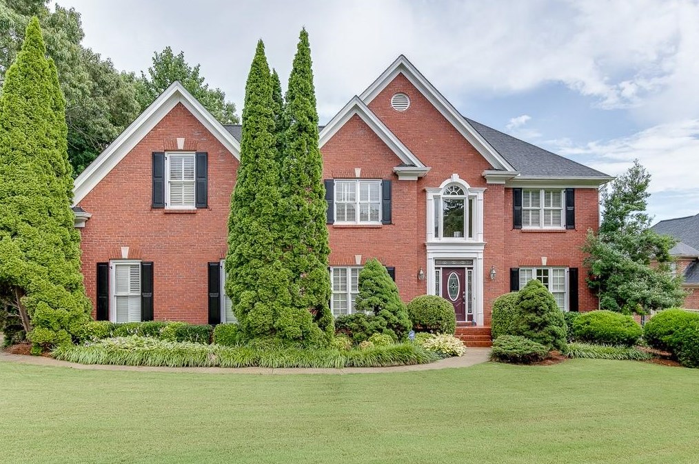 1588 Mulberry Lake Dr, Dacula, GA 30019-6691