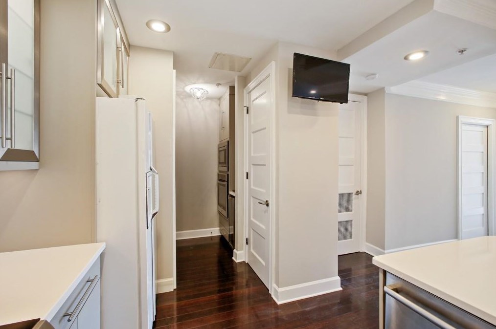 3334 Peachtree Rd Ne #1602, Atlanta, GA 30326