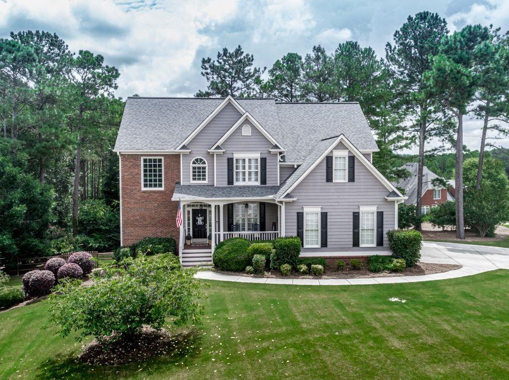 770 Bentwater Dr, Acworth, GA 30101-8558