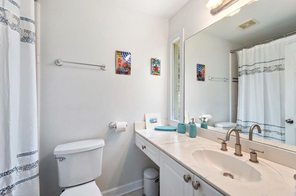 13 Wieuca Trce, Atlanta GA  30342-3856 exterior