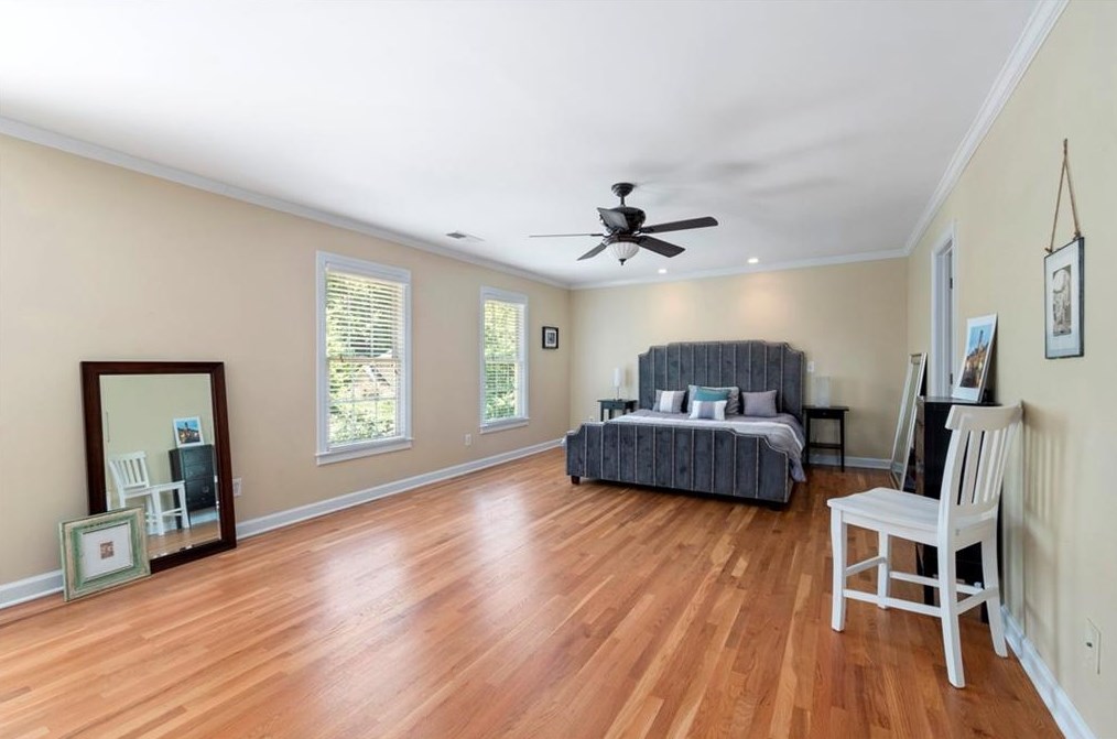 13 Wieuca Trce, Atlanta GA  30342-3856 exterior