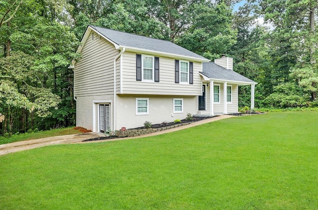 6556 Willow Ln, Winston, GA 30187