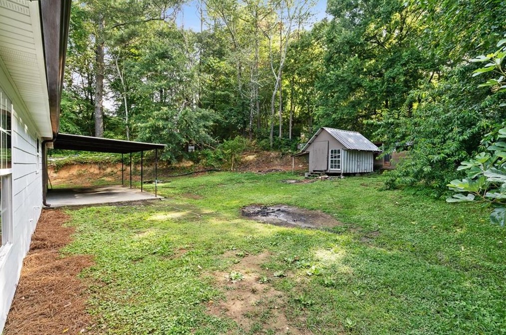 382 Sequoyah Cir, Calhoun GA  30701-9021 exterior