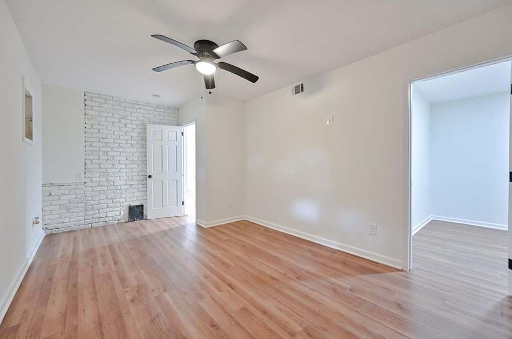 3356 Thornewood Dr, Atlanta GA  30340-4024 exterior