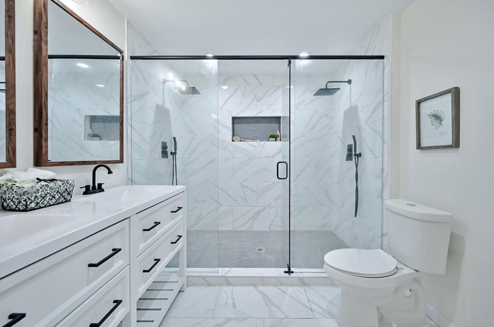 3356 Thornewood Dr, Atlanta GA  30340-4024 exterior