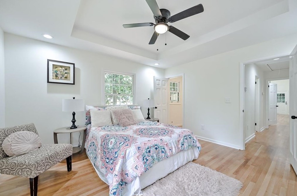 3356 Thornewood Dr, Atlanta GA  30340-4024 exterior