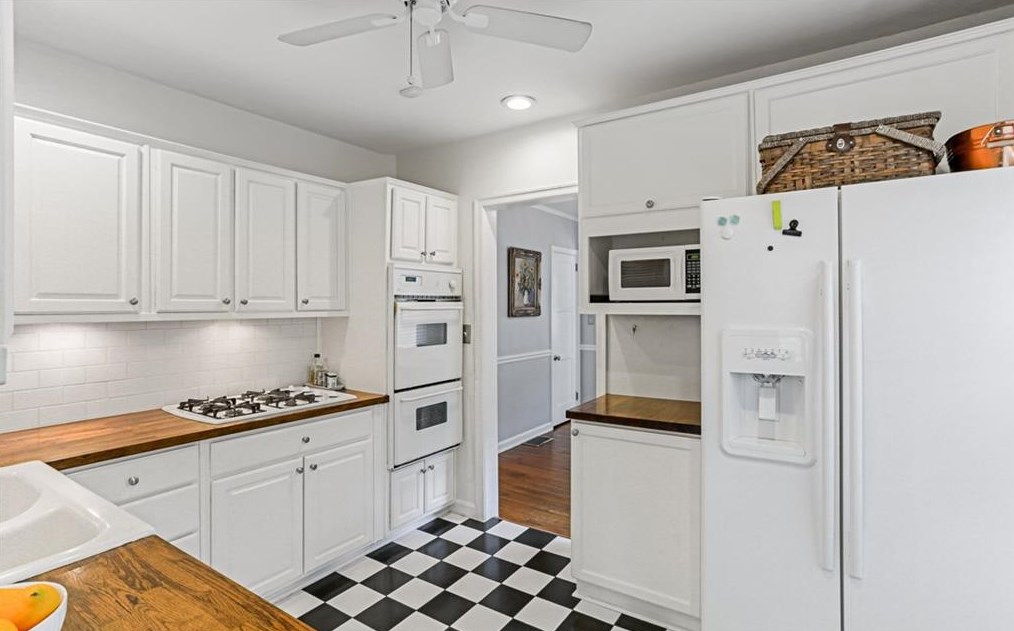 511 Superior Ave, Decatur GA  30030-1404 exterior