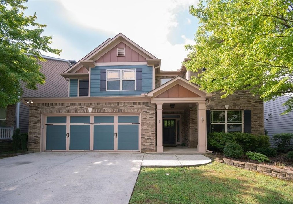2049 Village Crest Dr, Atlanta, GA 30318-1066