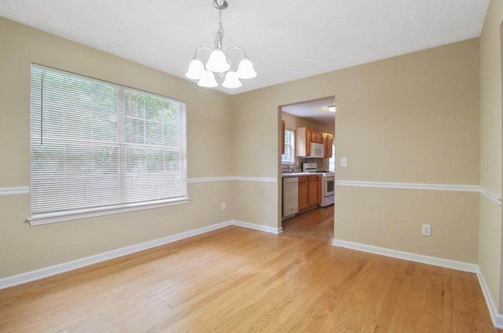 4730 Galleon Xing, Decatur GA  30035-3031 exterior