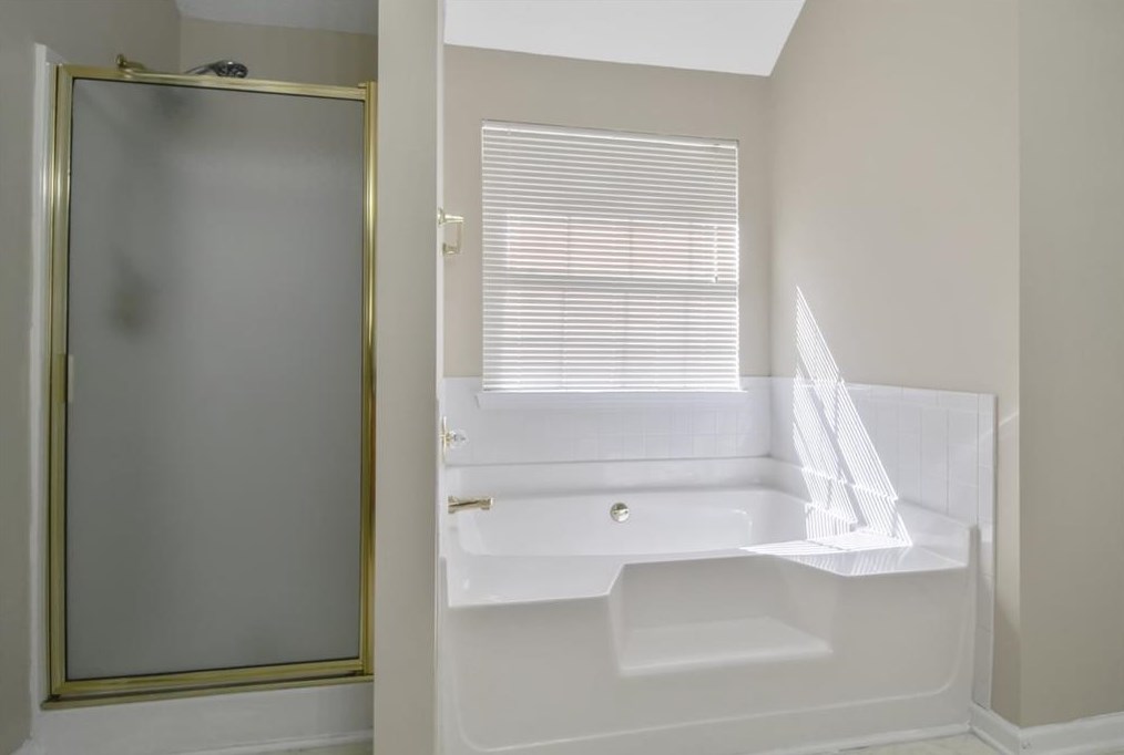 4730 Galleon Xing, Decatur GA  30035-3031 exterior