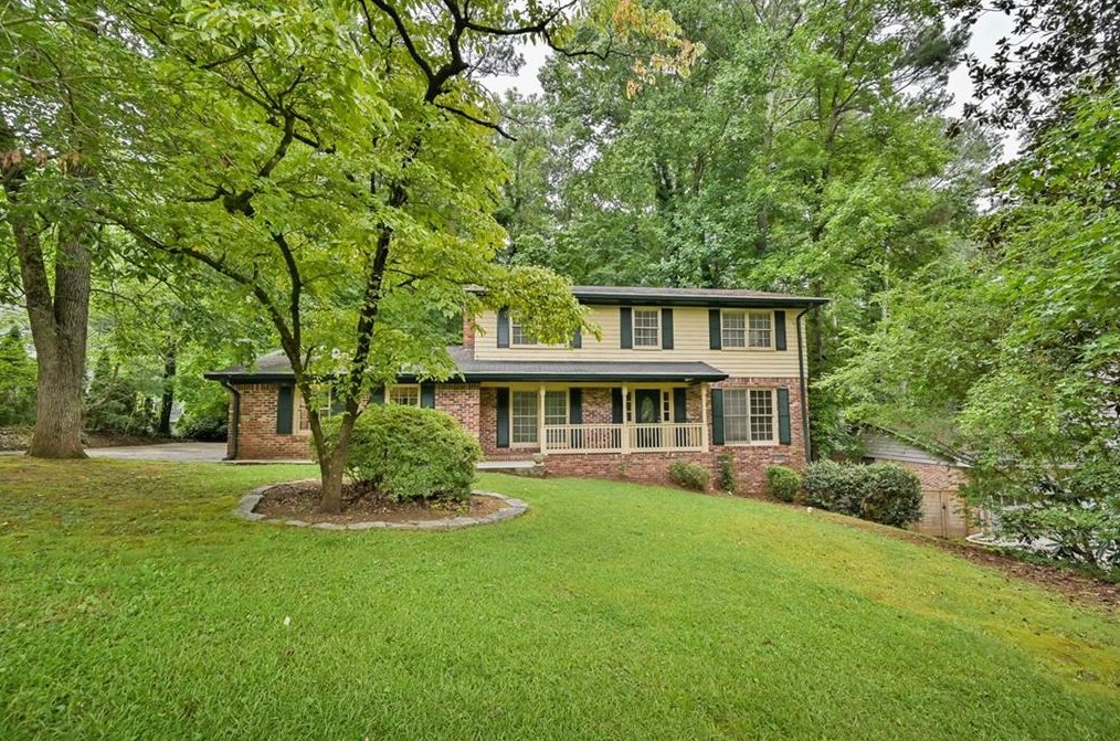 4377 Vintage Ln, Atlanta GA  30338-6629 exterior