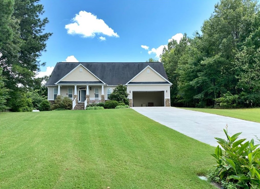 224 Aubrey Ave, Calhoun, GA 30701-4999