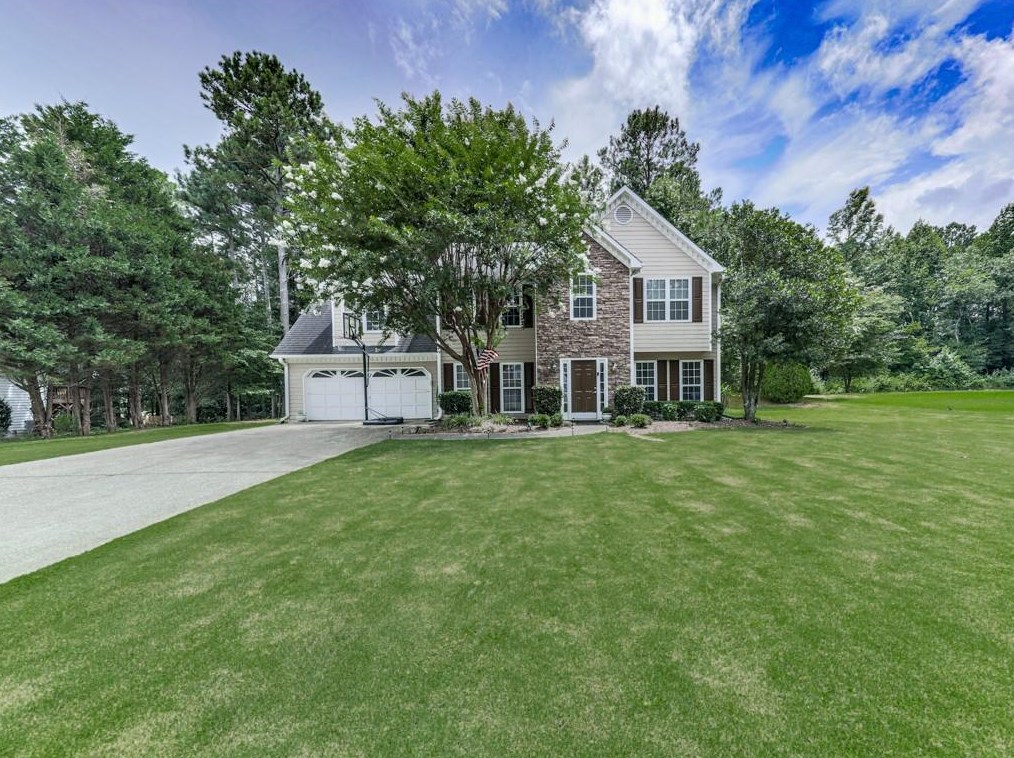 6308 Cheatham Lake Dr, Acworth, GA 30101-7646