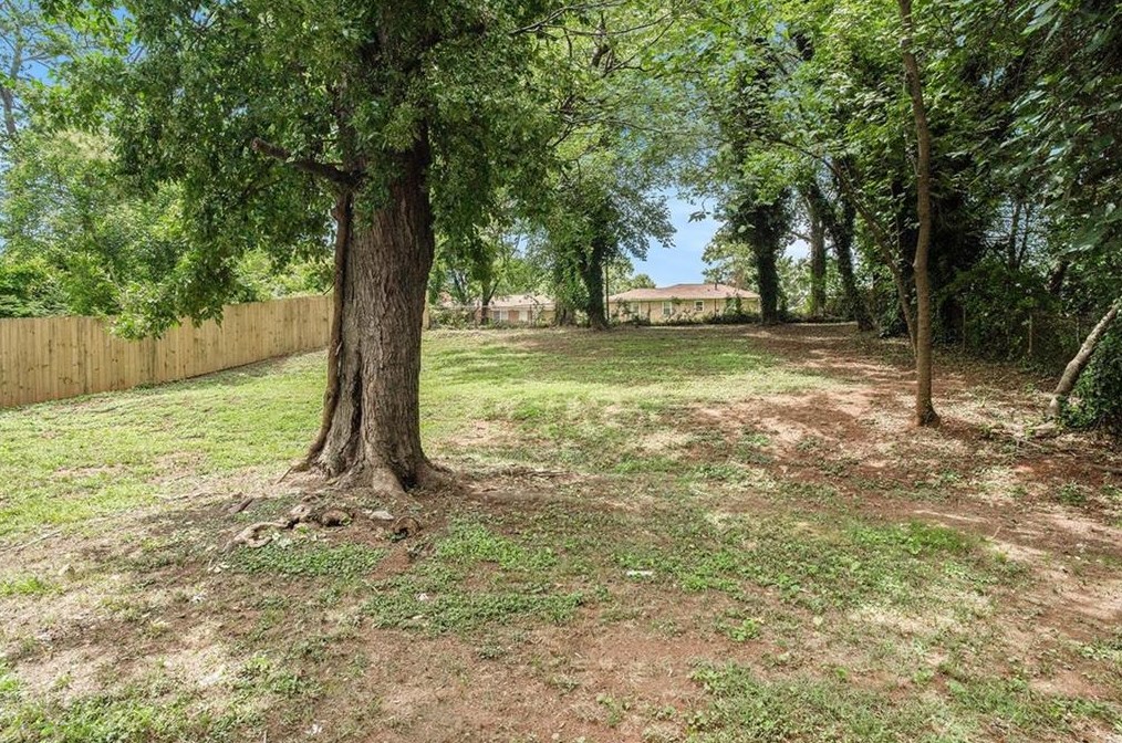 2765 Wedgewood Ter, Decatur GA  30032-5520 exterior